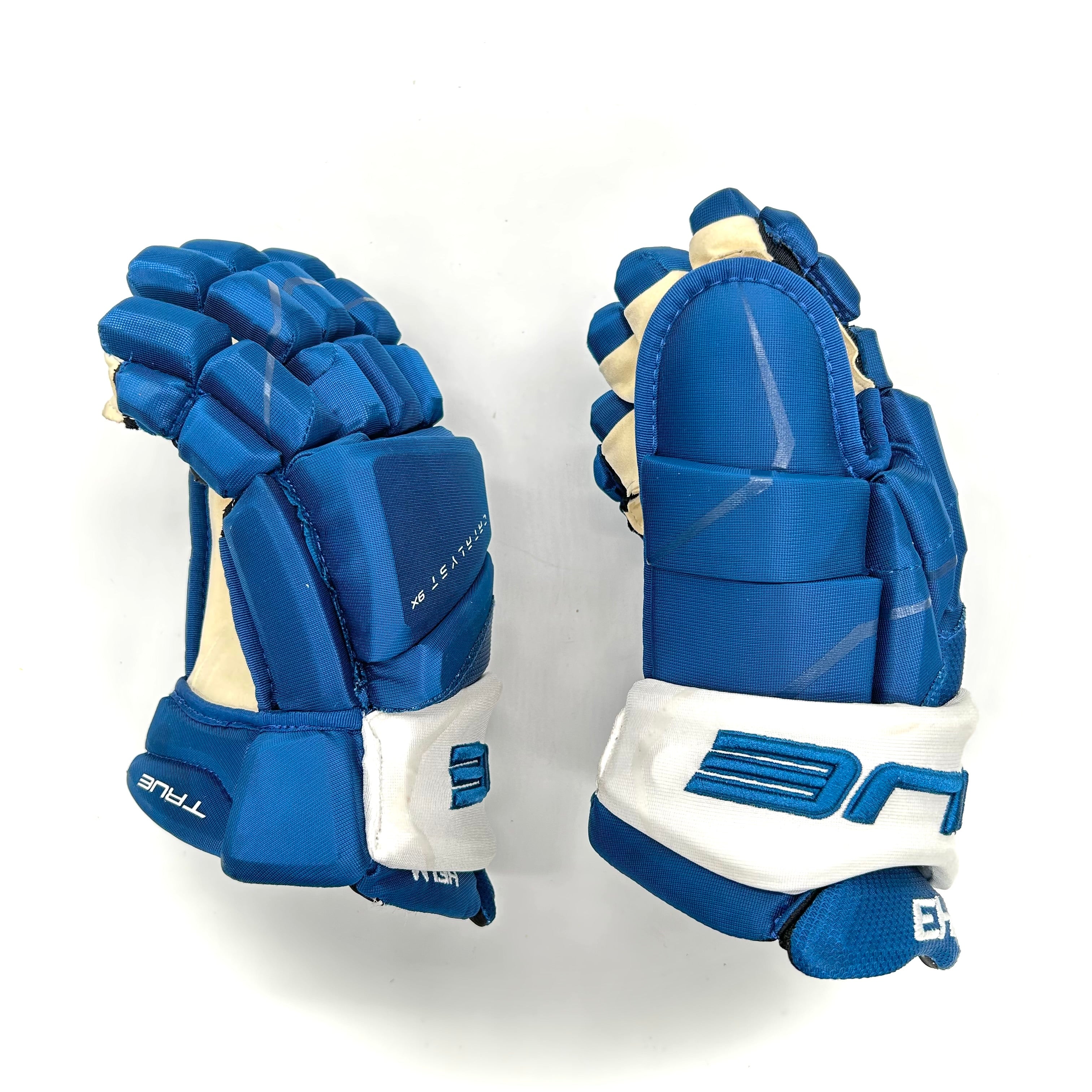 True Catalyst 9X - Gant NHL Pro Stock - Darren Helm (Bleu/Blanc)